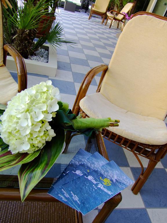 Hotel Venezia Rimini Exterior photo